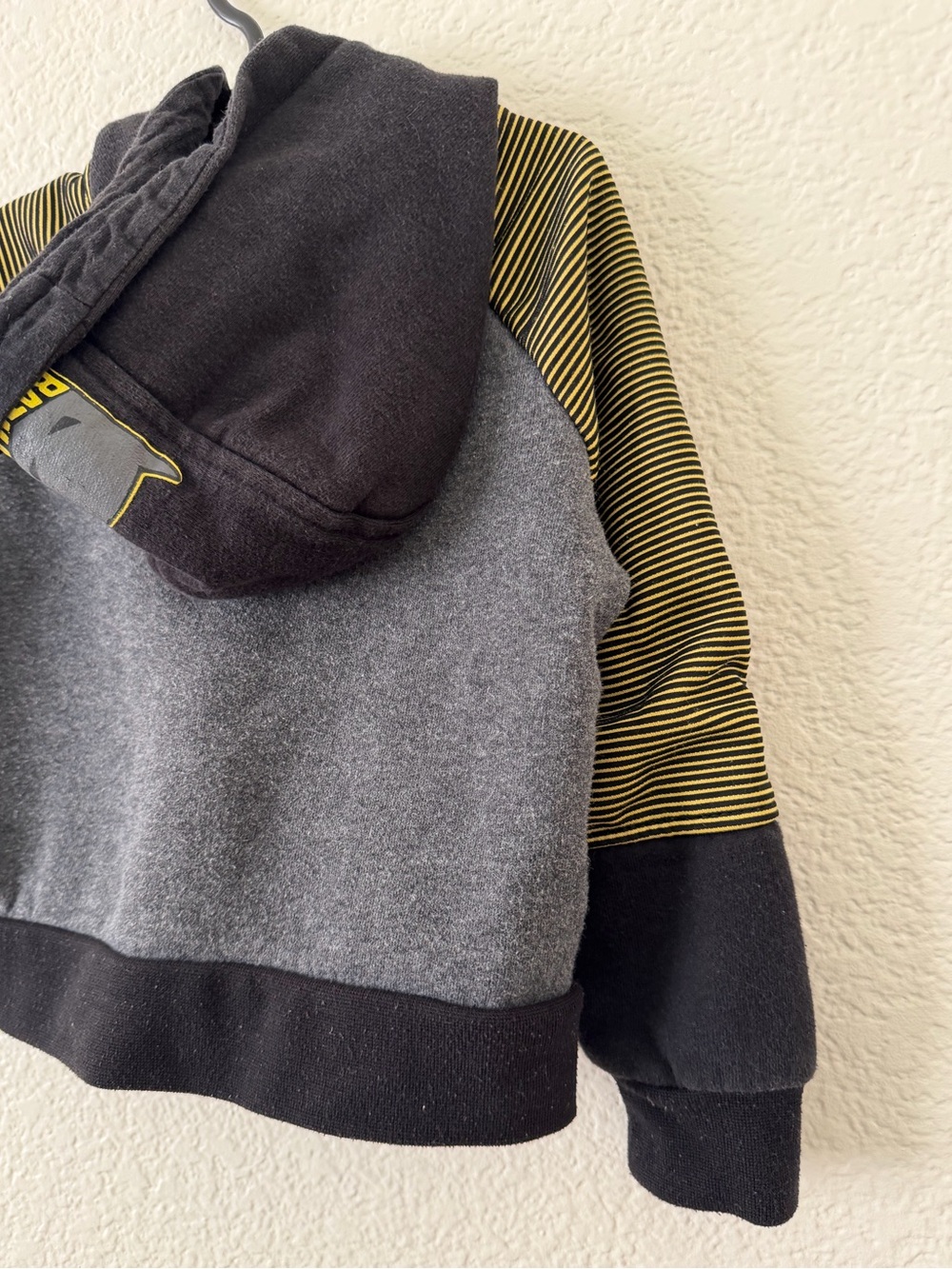 Batman Zip-Up Jacket - Picture 10 of 11